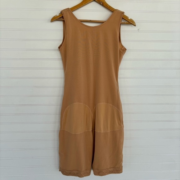 Women's Full Bodysuit Slimming Shaper Size Large - Picture 2 of 11